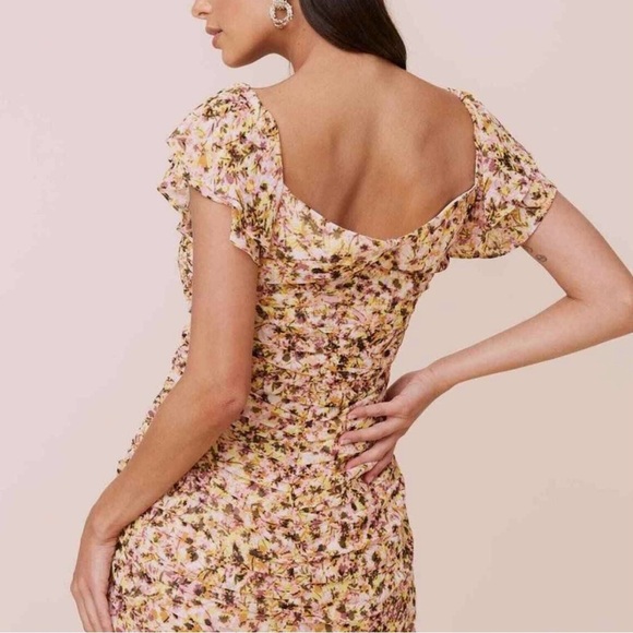 ASTR The Label Ruffle Rushed Mini Dress - Picture 2 of 12